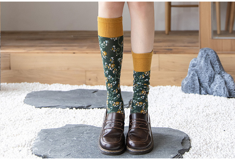 Novelty knee high school socks at wholesale prices luxury hosiery stockings for winter