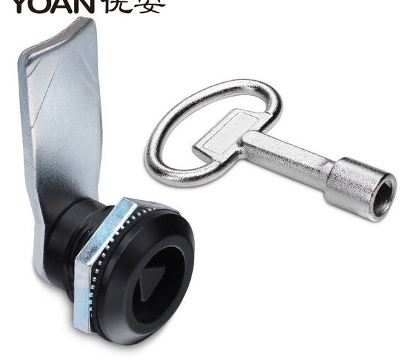 The quarter turn cam lock triangle lock key cam latch