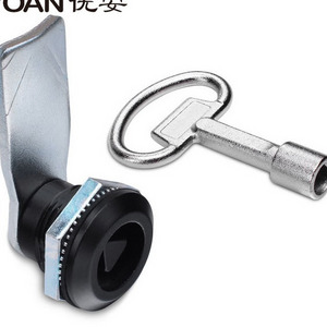 The quarter turn cam lock triangle lock key cam latch