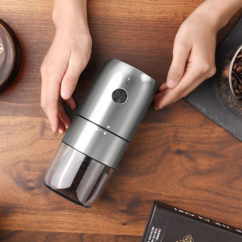 Factory Wholesales Best Seller Portable Ceramic Conical Bur USB Electric Coffee Bean Grinders for Home Use