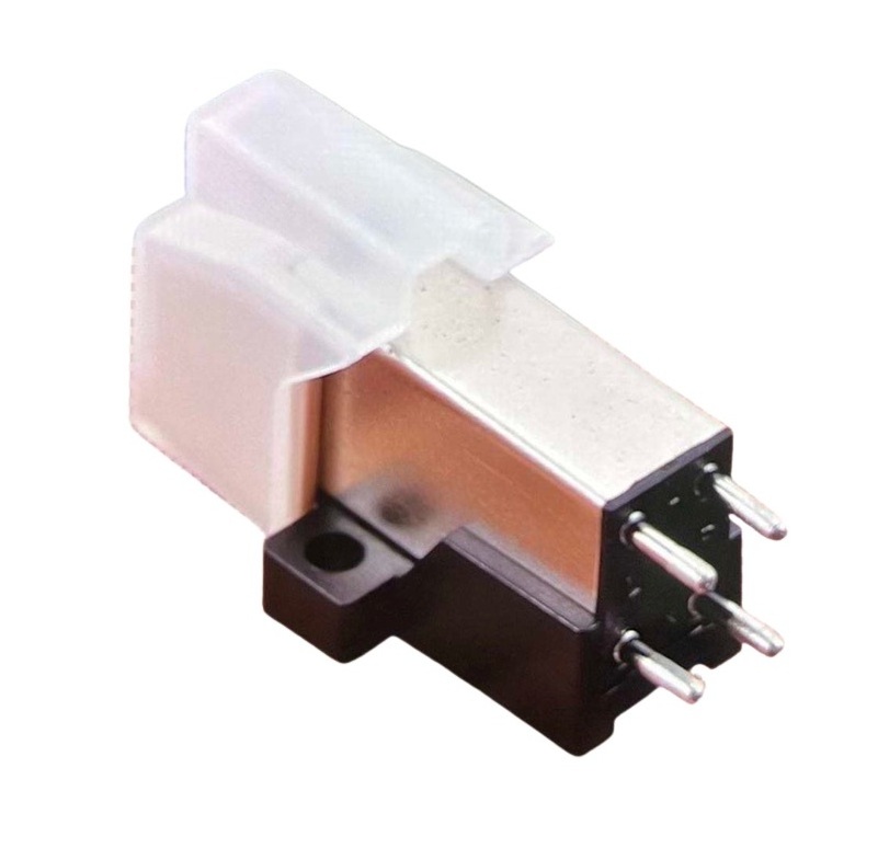 moving magnet cartridge