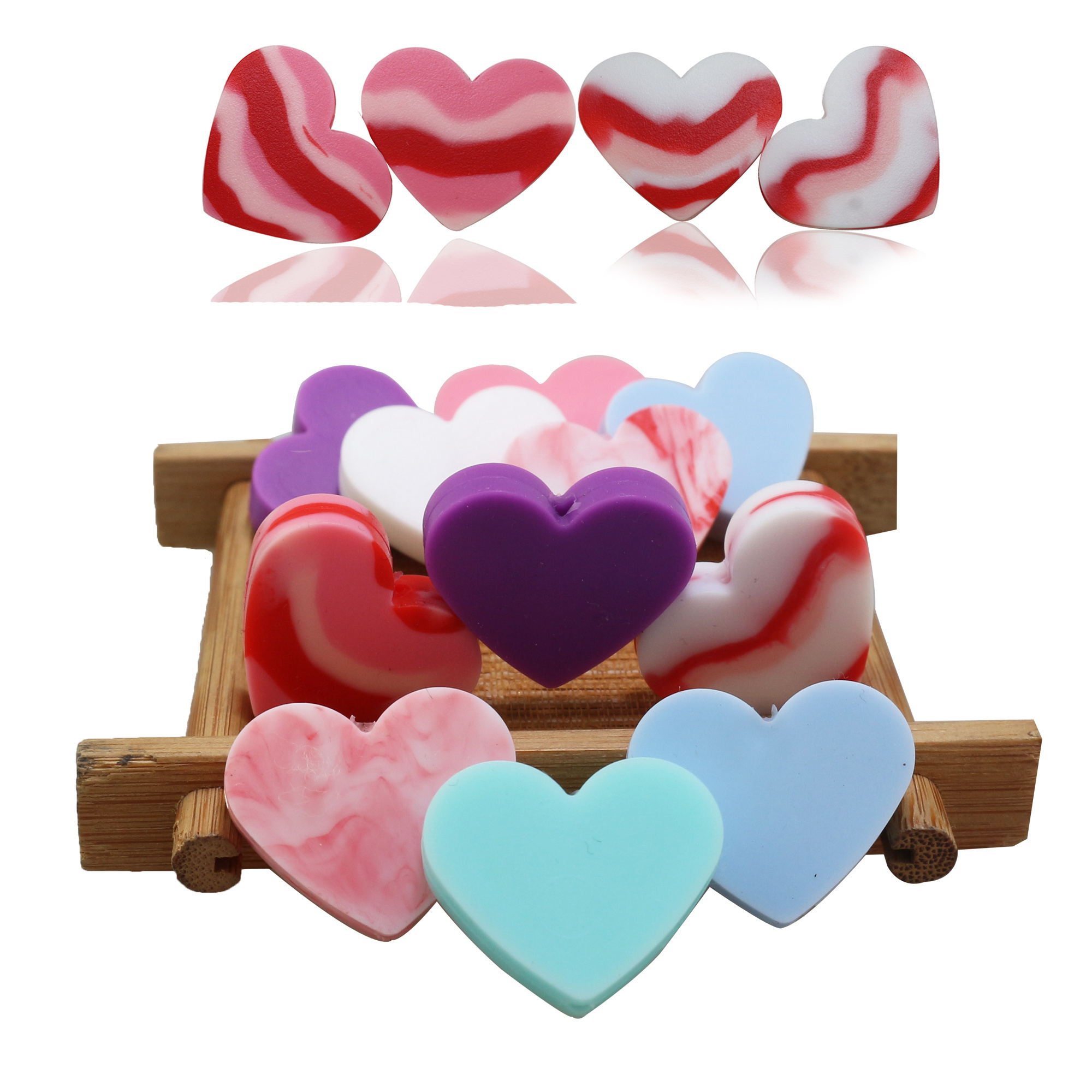 New Wholesale Valentine's Day Gift Baby Teething Love Shape Loose Beads For Pens Making DIY Jewellery Heart Silicone Beads Focal