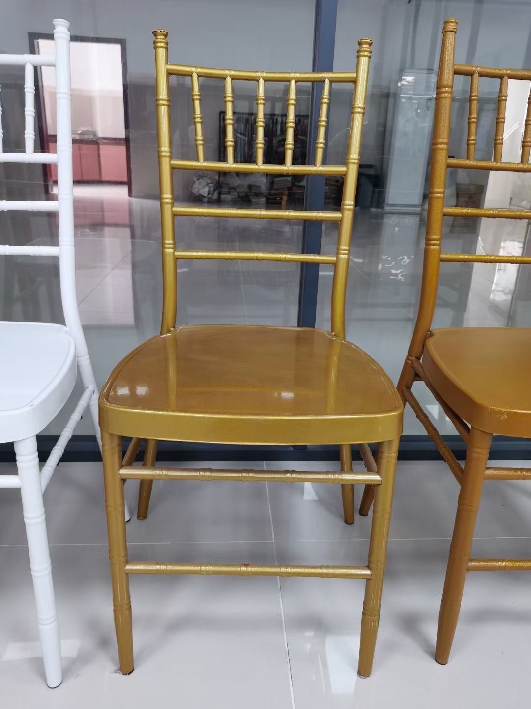 Cheap Luxury Modern Gold Painted Plastic Dining Chair High Back Stackable Plastic Chair For Wedding