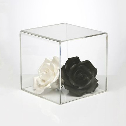 6 Sided Square Clear Acrylic Flower Display Box With Lid Clear Lucite Rose Display Cubes For Flower Shop