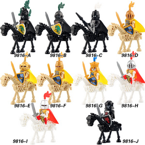 HOT Medieval Castle Knight Roman Egypt Viking Warrior Spartacus Leg0in Crusader Soldier Military Army Brick Building Blocks Toys