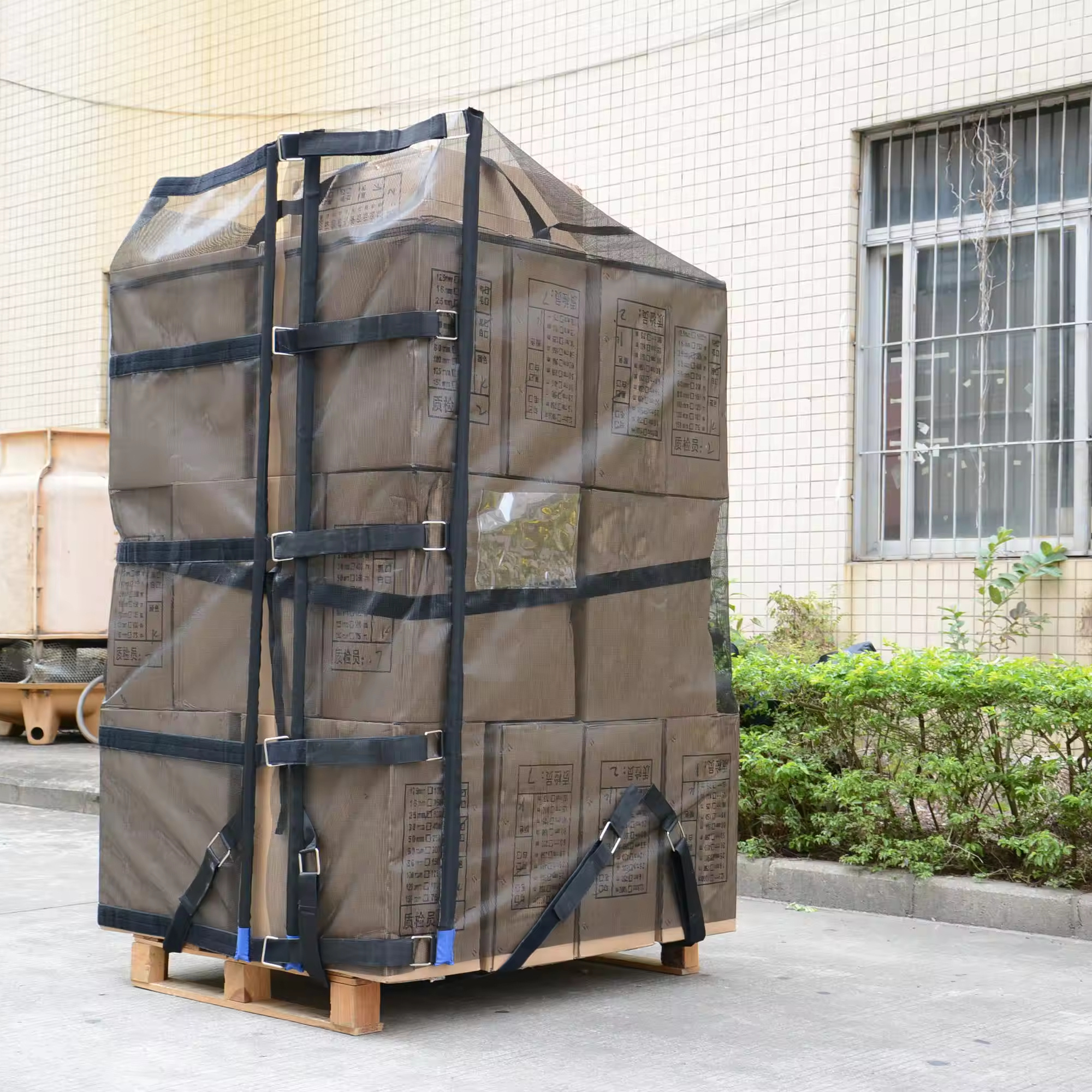 Customized reusable pallet wrap  logistics warehousing goods turnover pallet standard black pallet wrap