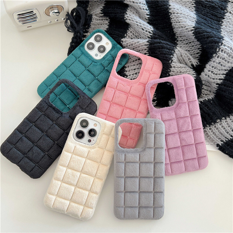 New Fashion Solid Waffle Plaid Plush Phone Case For IPhone 15 Pro Max 14 13 12 11 Warm Fur Soft Silicone Back Cover