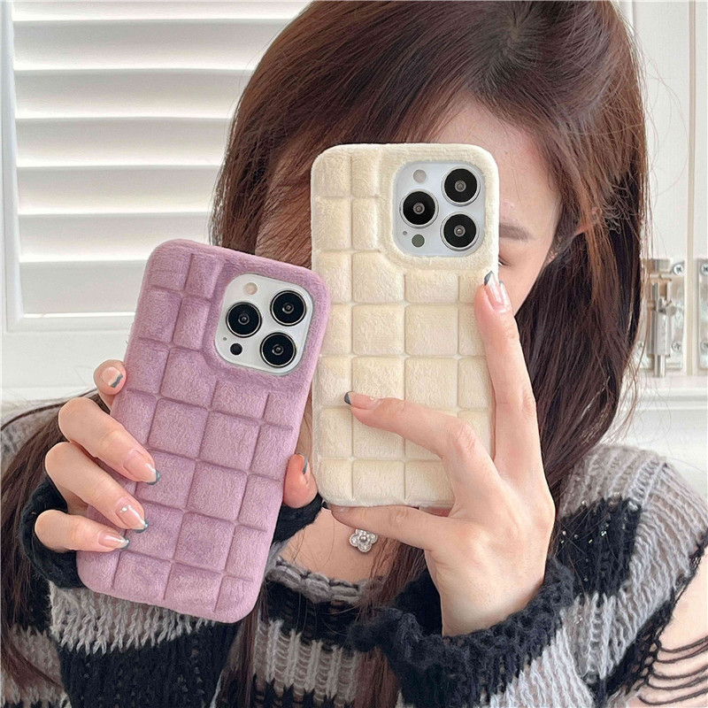 New Fashion Solid Waffle Plaid Plush Phone Case For IPhone 15 Pro Max 14 13 12 11 Warm Fur Soft Silicone Back Cover