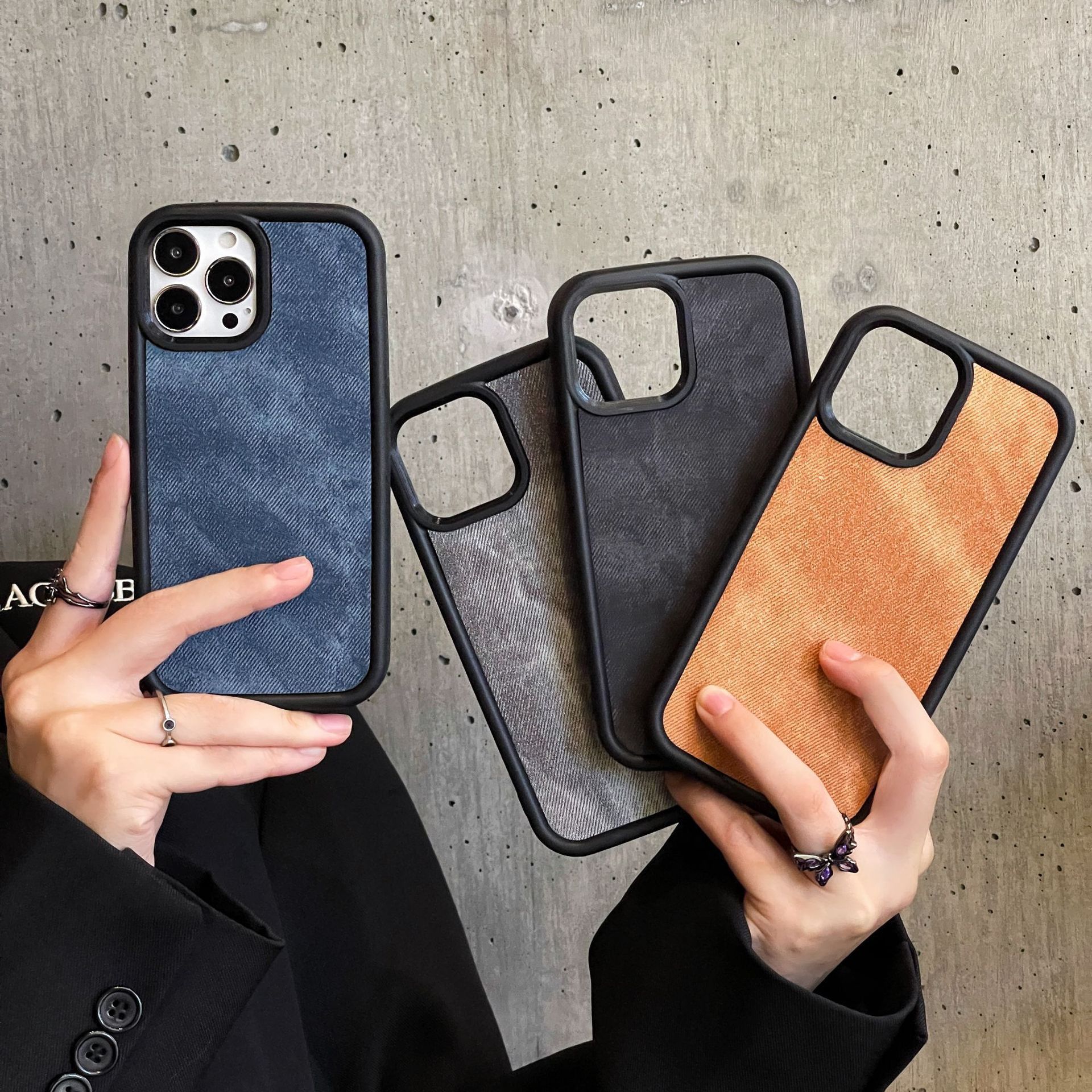 Luxury High Quality Original Flannel Phone Case For Iphone 12 13 14 15 Pro Max Mobile Phone Cover For Iphone Bags Shell Fundas