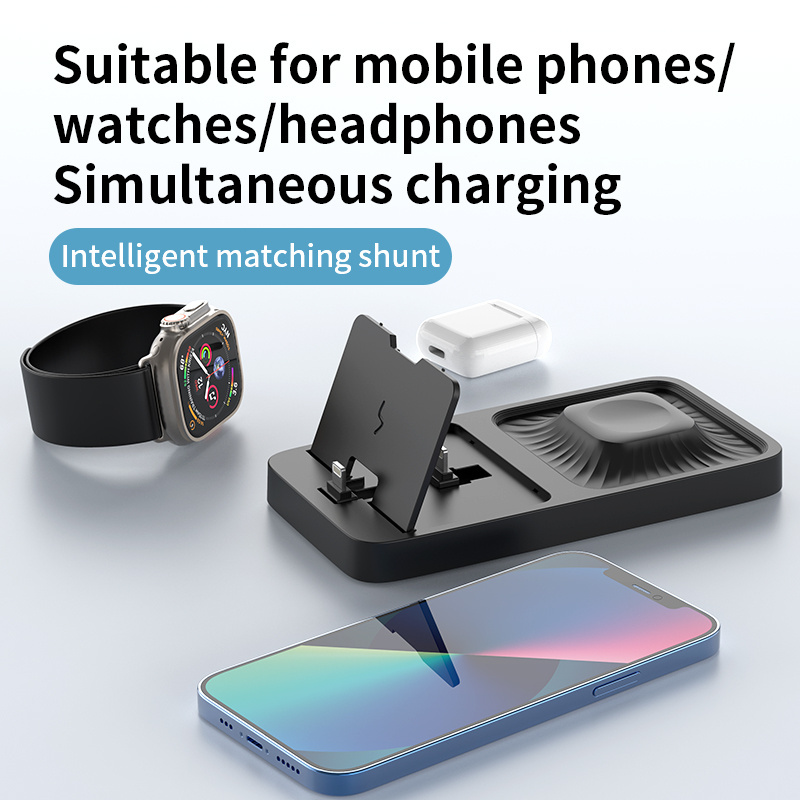 Popular Products 2023 Portable 3 in 1 Wireless Magnetic Phone Charger Light Fast Charging Wireless Charger For Iphone