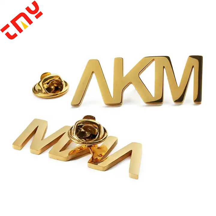 Popular Decorative  Custom Wholesale Luxury Embossed Gold Letter 3D Logo Suit Badge Metal Hollow Brooch Lapel Pin For Clothes