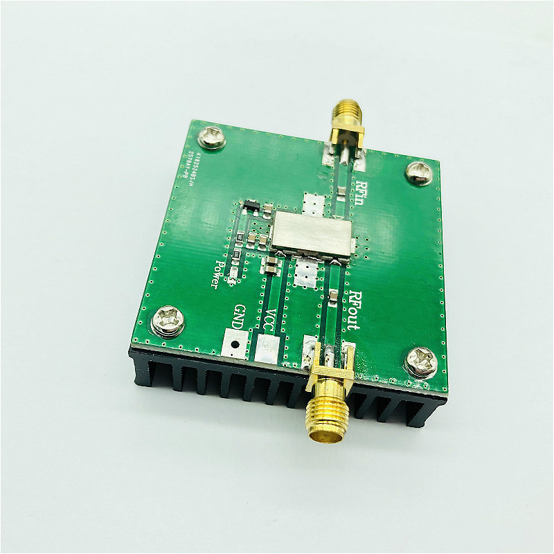 RF Power Amplifier 4.0W 915MHz Signal Booster Repeater