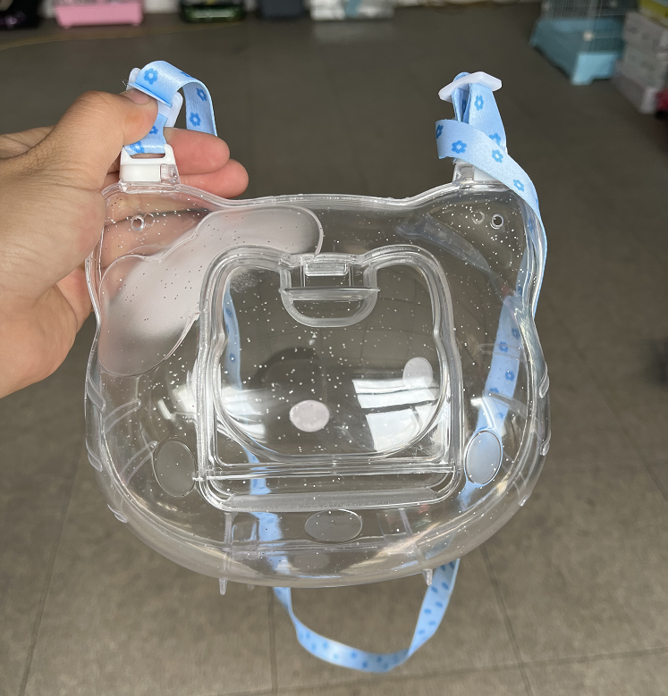 Small Pet Hamster Outside Cage Clear Cage For Hamster Travel Carrier.