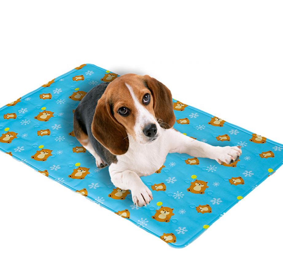 Eco-friendly Dog Cooling Pad Bed Self Cooling Cat Bed Cool mat for pet