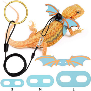 Wholesale Reptile Safety Walking Leash Adjustable Leather Wings Costume Carrier Bearded Dragon Leash and Harness