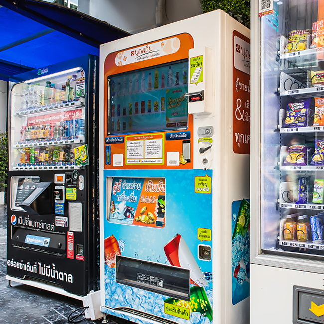 double-sided opening intelligent food  locker mini vending machine 24-hours self service smart food locker