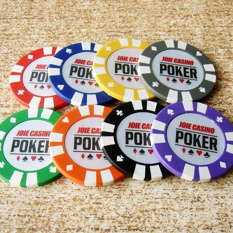 Wholesale Custom Isolated Souvenir Coin Size Game Gambling Props Dice Clay Poker Chips