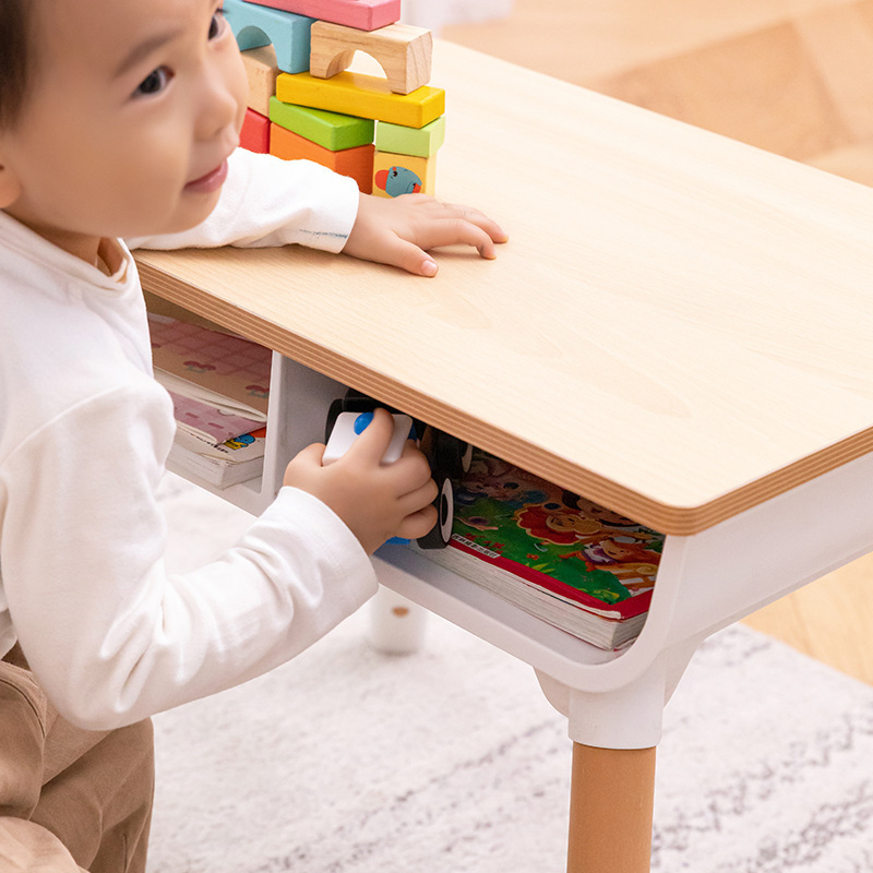 Wholesale Toddler Kindergarten Chalkboard Reading Learning Play Solid Wooden Furniture Children Kids Study Table And Chair Set