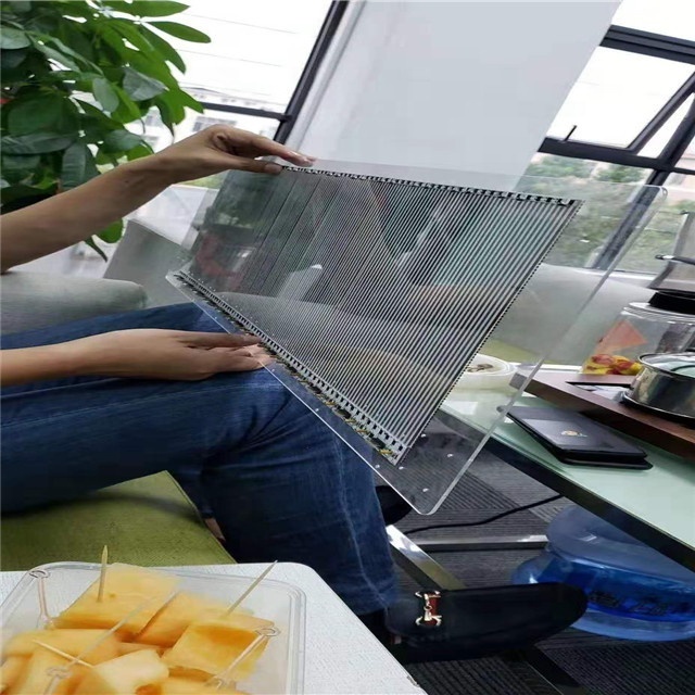 2021 New Design hot sale Ultra Slim Rear Window Transparent Screen display Car Truck Taxi Display