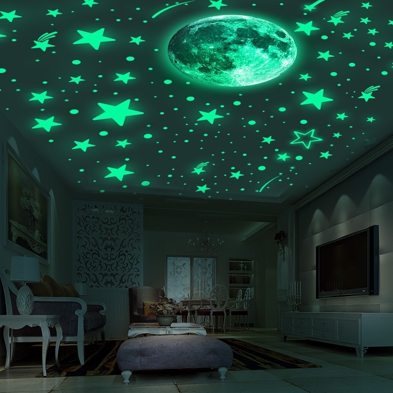 Hot selling Luminous moon glowing star dots children's room ceiling wall fluorescent stickers decorative cartoon stickers