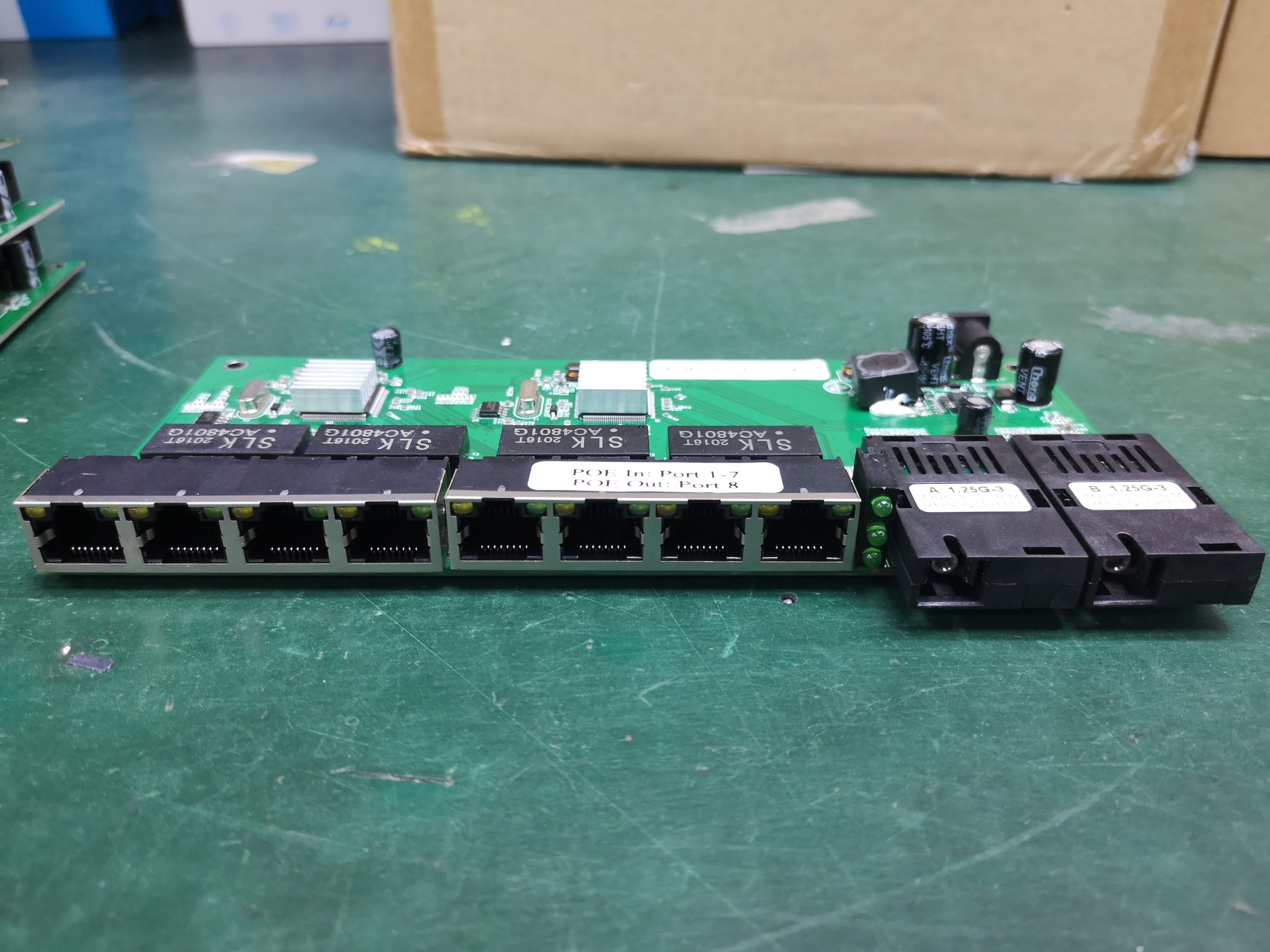 Reverse POE Switch 10/100/1000M Gigabit Ethernet Switch 8 RJ45 UTP Plus 2 SC Fiber Port RPOE Switch PCB Board