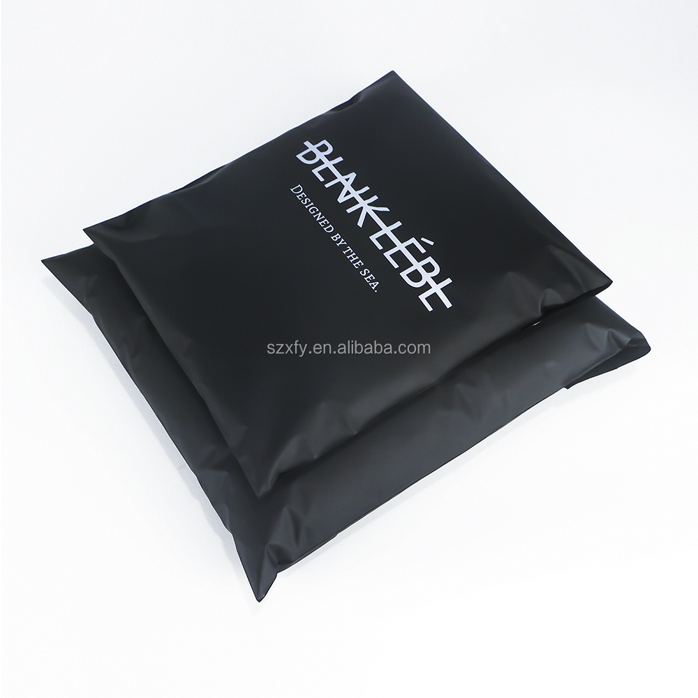 Custom printed cpe pe frosted matte black poly mailer plastic packaging bags with logo for clothes and garment packaging bags