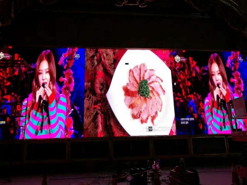 Indoor big led display screen video wall panel p4