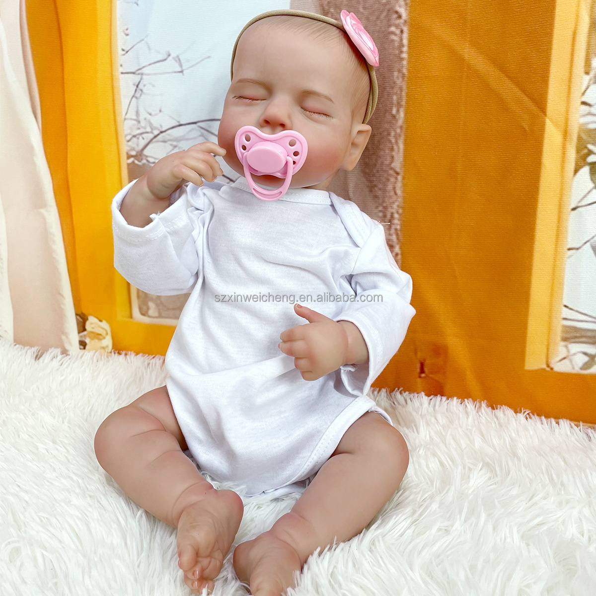 LouLou Newborn Baby Lifelike Real Soft Touch High Quality t Reborn Doll With Hand-Drawing Hair