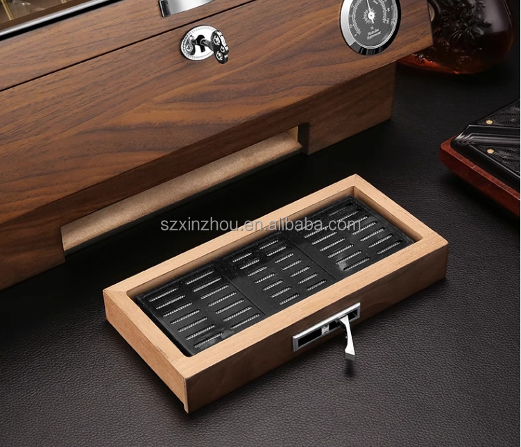 wholesale customized Handmade Cigar Humidor wood cigar boxes manufacturer cabinet spanish Luxury  Wood piano Cigar Accessories