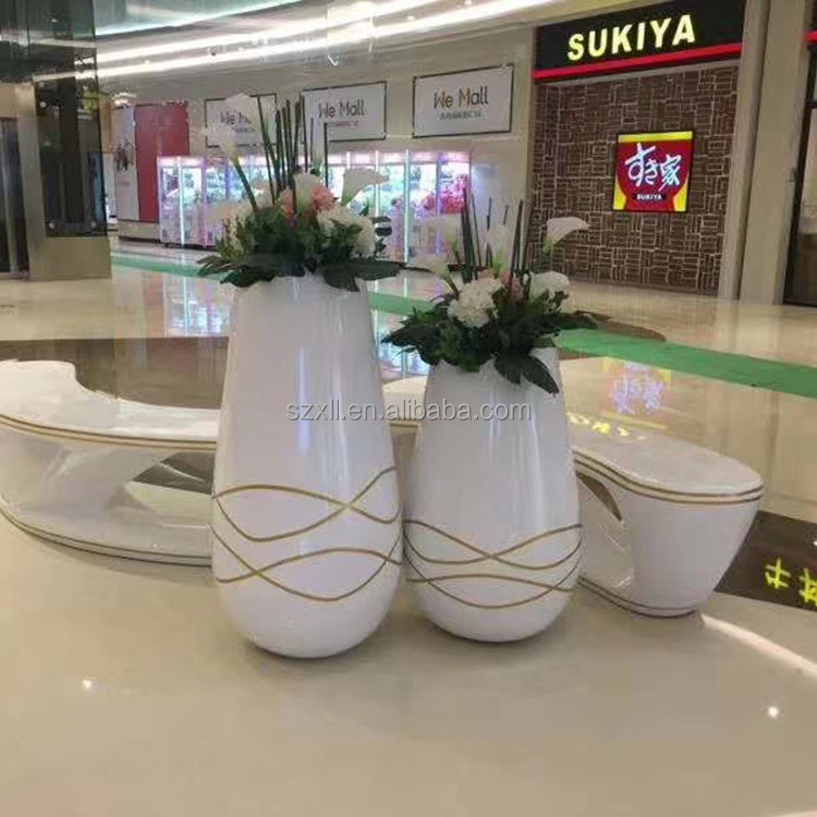 Perfect Quality Floor-standing Planter Pot Garden Decor Large Vase Outdoor Indoor OEM Nordic Style Floor Vase