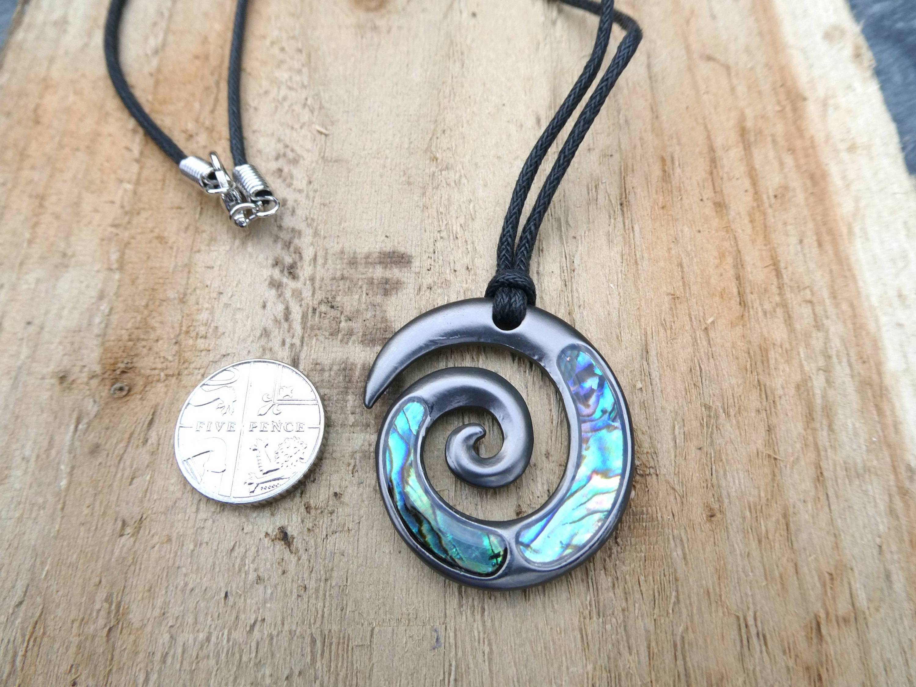 New Zealand Abalone Paua Maori Tribal Spiral Pendant On 19