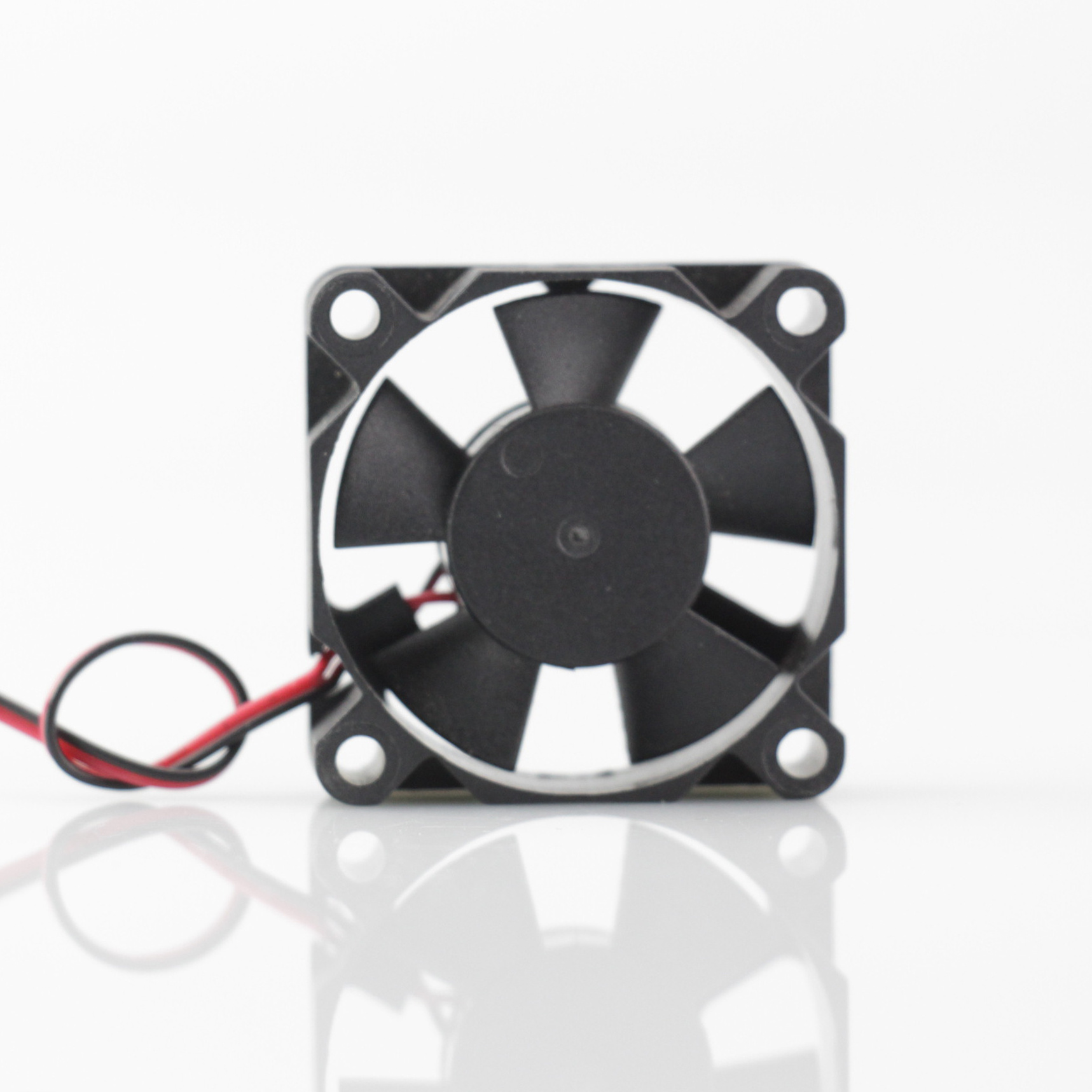 Factory 35mm Mini Cooling Fan Silent DC 5V 12volt  Fan 3510 35*35*10mm Plastic Axial Flow Fans