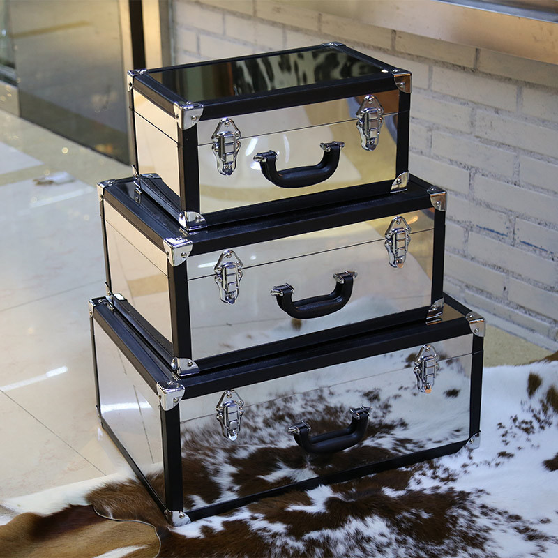 Hot Selling Rainproof Stainless Aluminum Steel Suitcase For Home Office Display Decoration