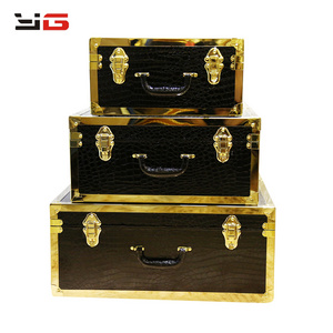 Wholesale Cheap 3pcs Sets Decorative Black Crocodile Leather Vintage Suitcase