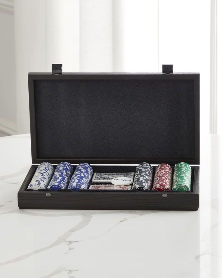 Luxury custom Leather chip box card collection games playing cards storage case wooden pu leather card deck box