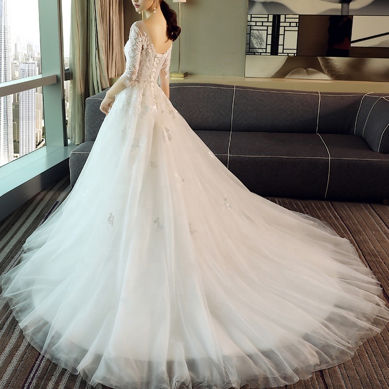 Hot selling high quality anti static lace elegant wedding dress 2023 ball gown