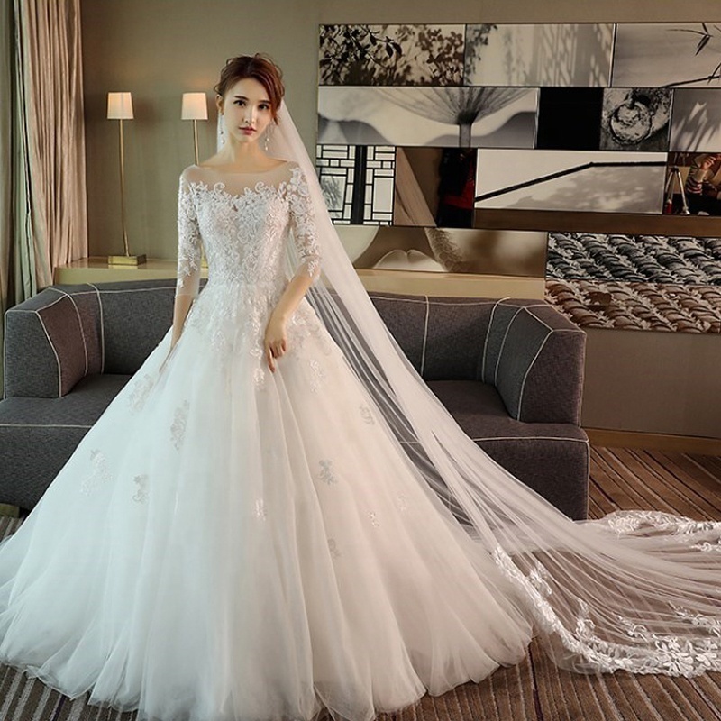 Hot selling high quality anti static lace elegant wedding dress 2023 ball gown