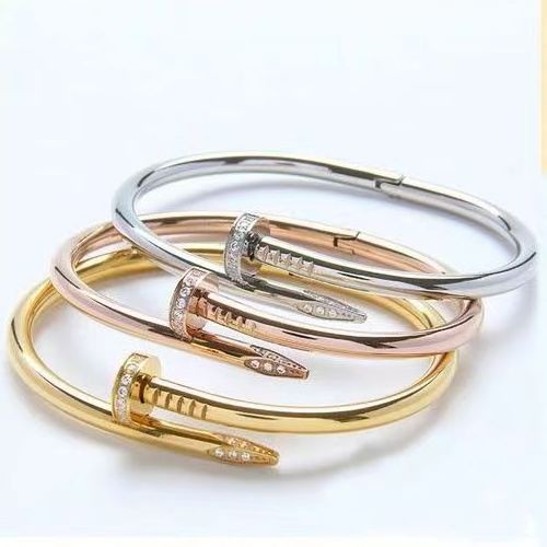 Wholesale fashion jewelry 18K gold plated bracelet with diamonds stainless steel nail design bracelet opening adjustable