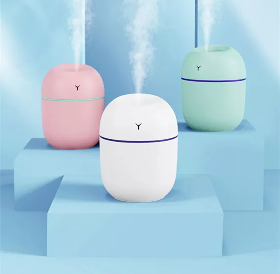 2022 factory wholesale portable cute cool mist personal humidifier mini 220ml car air humidifier