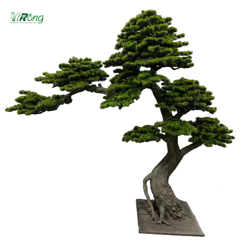 Hot Sale Custom Size Artificial Big Pine Tree Branches Pine Needle Tree For Sale Indoor Outdoor Decoration