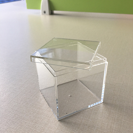 5.5x5.5x5.5cm clear candy favor boxes high transparent engraving laser cut acrylic box with lid