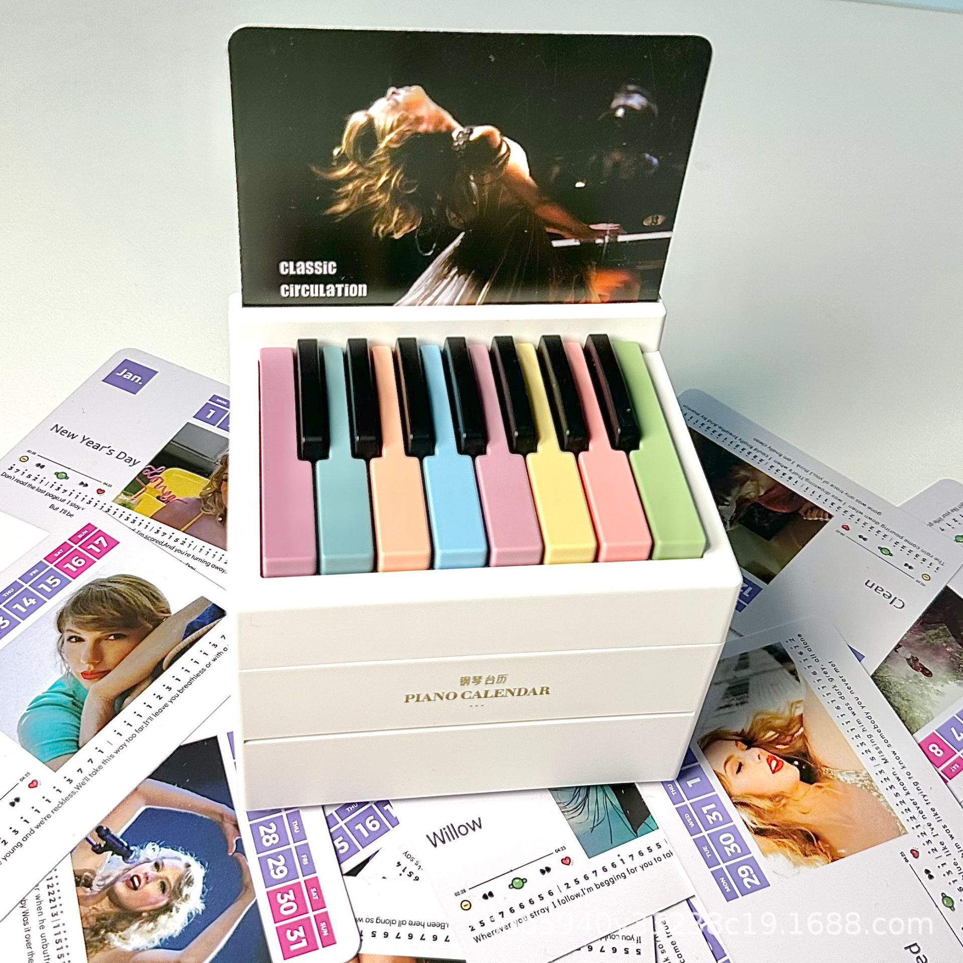 2024 new products custom design taylor swift 3D Memo Pad Creative Time Playable Piano Desk Calendar with 52 World Famous Songs