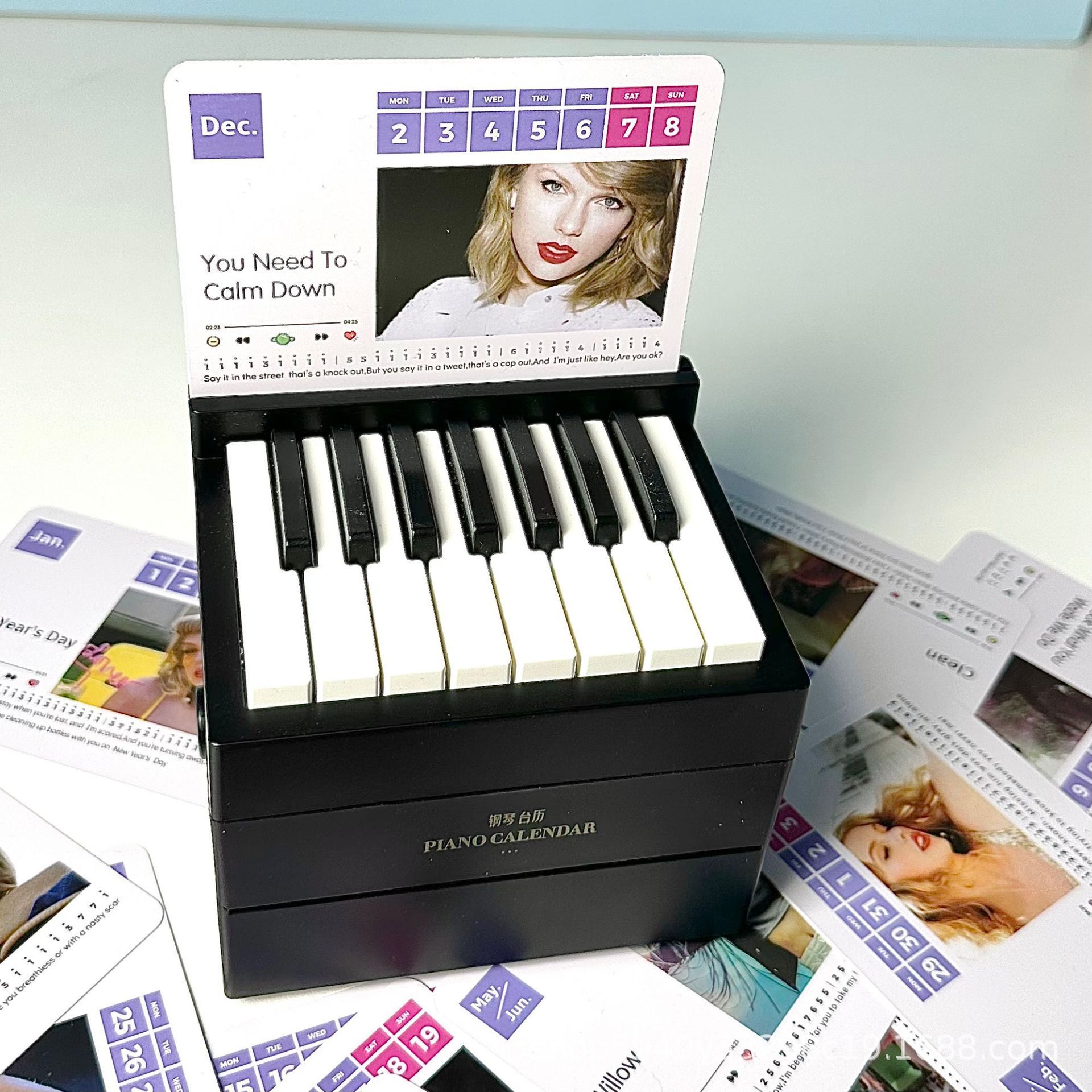 2024 new products custom design taylor swift 3D Memo Pad Creative Time Playable Piano Desk Calendar with 52 World Famous Songs