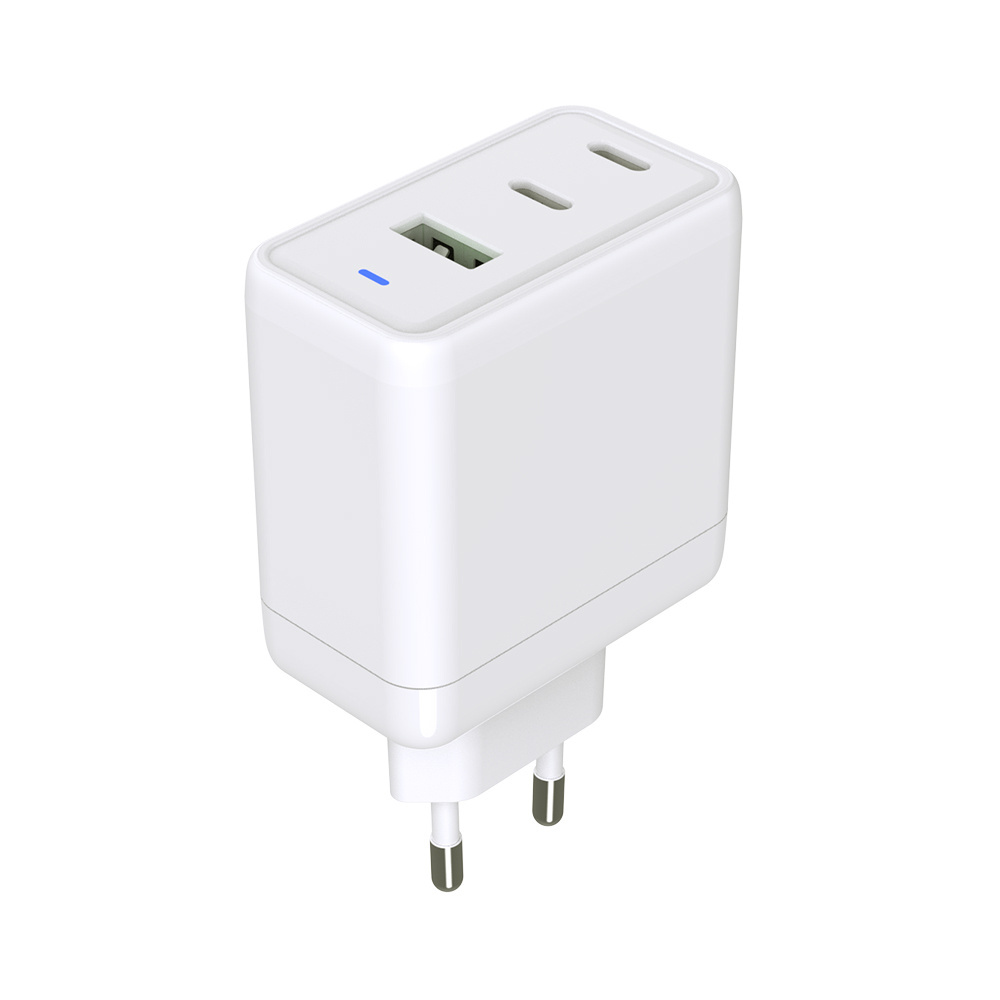 GaN 65W 2C1A  3 Port Top Set Super fast charger wall charger competitive price For laptop mobile phones