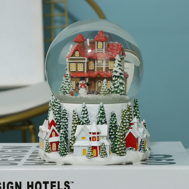 OEM Custom New Year Christmas Glass Water Globe Snow Glitter 3D Resin Building Snow globe