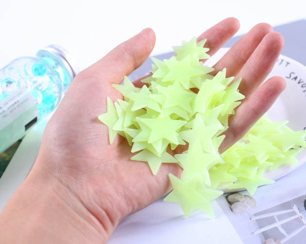 top sales Glow In Dark Light Green Stars Shape Luminous Plastic Star Wall Stickers For Kids