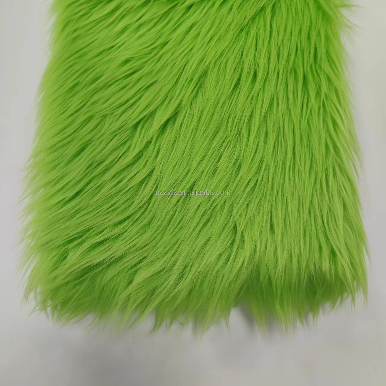 High Quality Soft Acrylic/Polyester Artificial Fox Fur Fabric Customized Long Pile Faux Fur for Toys