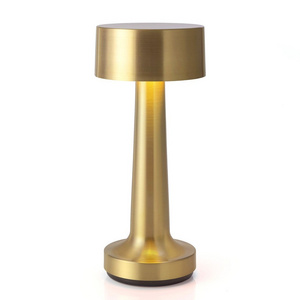 3-level touch dimming table lamp Long battery life wireless recchargable with USB bar restaurants embellished  table lamp