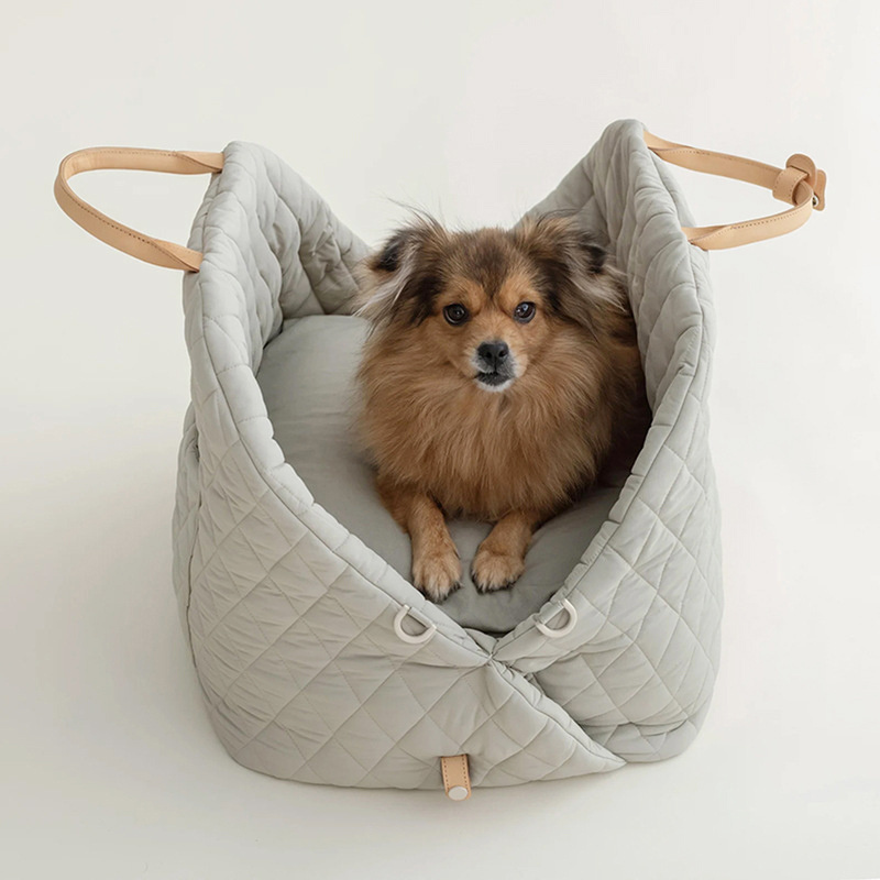 Multi-Function Dog Carrying Booster Seat Fashion Luxury Casual Dog Travel Car Carrier Bag