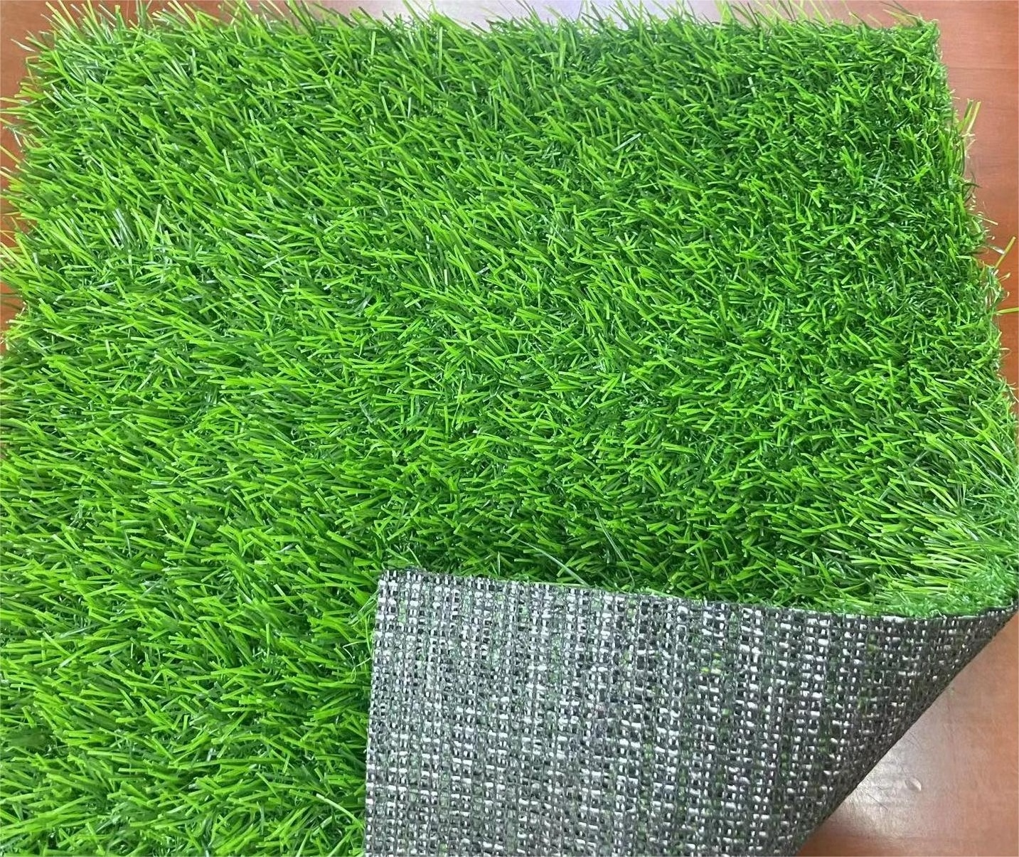 Tianlu New Composite White Green Football Artificial Grass Sports NO SBR Soccer Turf from China